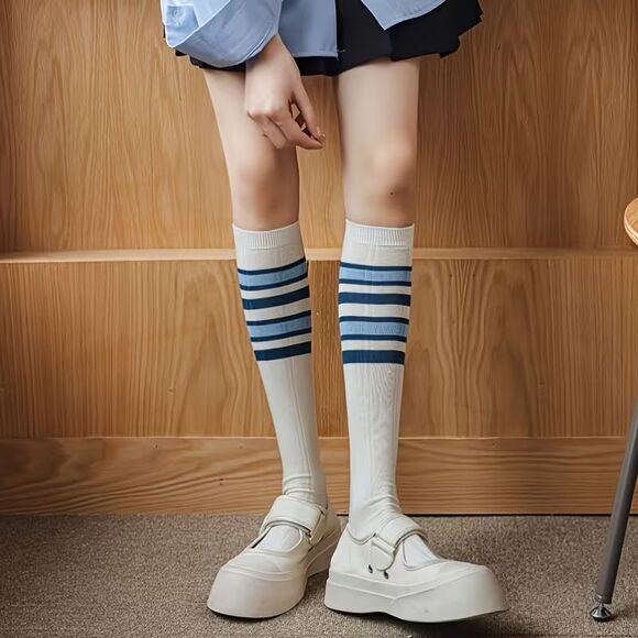 Women's Blue Striped Knee-High Socks 3 Pair Pack Fairy Maiden NEW - Picture 3 of 11